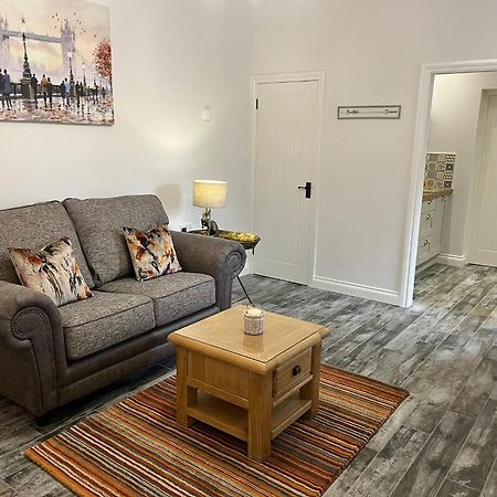 Millbrae Lodges Belfast Bagian luar foto