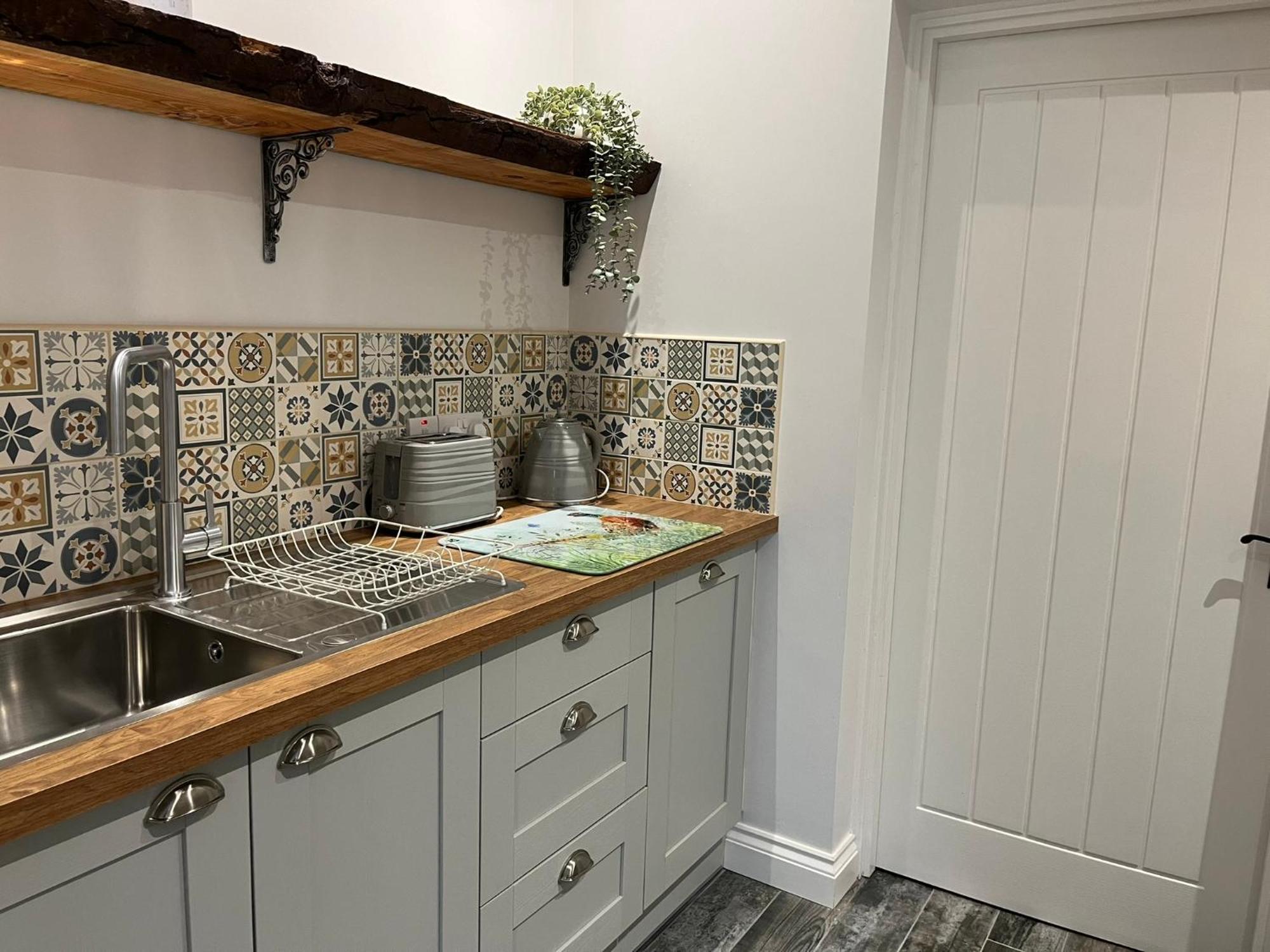 Millbrae Lodges Belfast Bagian luar foto