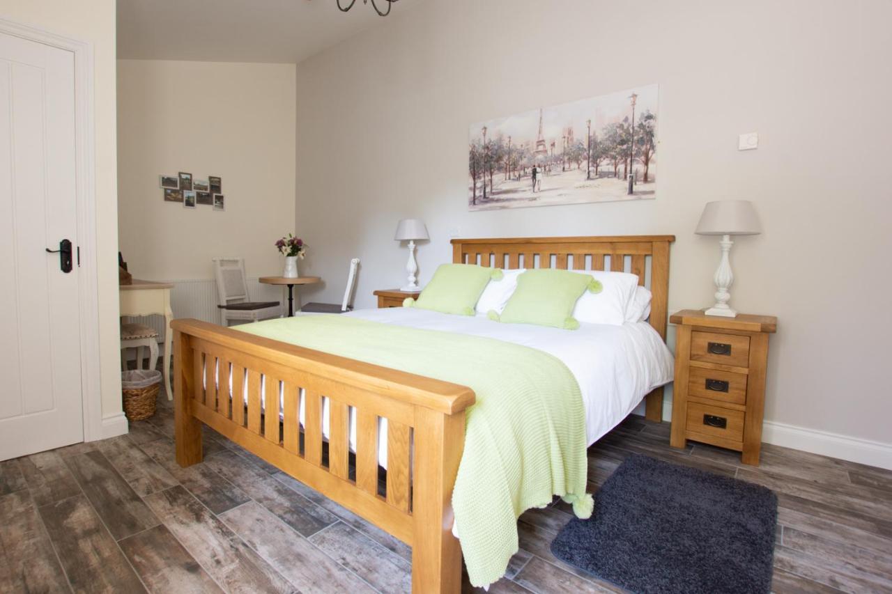 Millbrae Lodges Belfast Bagian luar foto