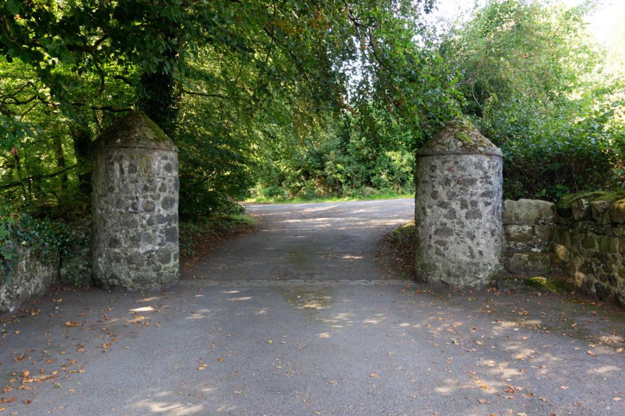 Millbrae Lodges Belfast Bagian luar foto